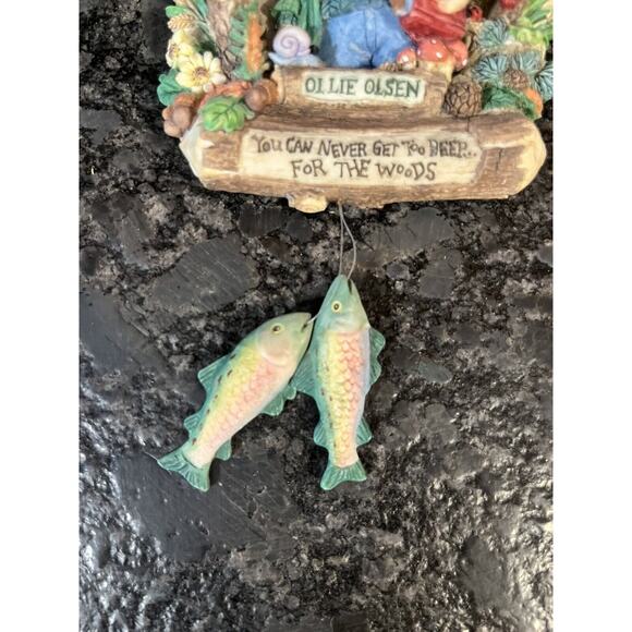 Enesco Moose Creek Crossing Ollie Olsen 1995 Wall Plaque Fish Danglers #144819 - Picture 4 of 6